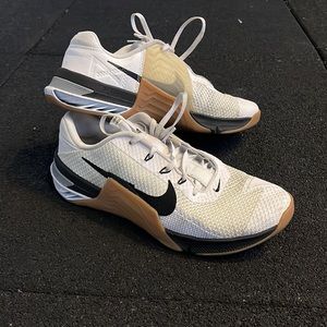 Nike Metcon 7 White & Gum Training, Workout, CrossFit shoe